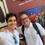 Ektor Rivera Instagram - Desde los balcones de la Fundación Nacional para la Cultura Popular, donde los medios de comunicación de distintos países tuvieron acceso como centro de operaciones para difundir la noticia del movimiento histórico del Verano del ‘19 a nivel global. La fundación es una joya cultural. Los invito a colaborar con esta organización que custodia el legado de nuestros artistas y de todos los hechos que marcan la historia cultural del país. Gracias Javier Santiago por su extraordinaria labor. @fncppr - 📸 @eggytrlaspiedras