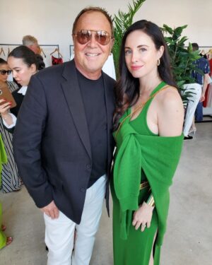 Elisabetta Fantone Instagram - @michaelkors new SS23 Collection has all the Miami vibes. So glad I got to hear all about his inspiration behind every piece of the collection at a private presentation over the weekend. Thank you @debra_margles for the invite! You can shop the collection at the @faena Art Room located at 3420 Collins Ave. in Miami Beach until March 12th.
#MichaelKors #MichaelKorsCollection