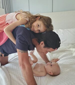 Elisabetta Fantone Instagram - You are the best thing that has ever happened to us. You are the pillar of our family. To say we love you will never be enough to describe how much you mean to us. You are the best father I could've dreamed for our children to have. You set the example of what a strong, respectful, determined, compassionate and dedicated man should be. You are a moral force and I thank you for everything that you are. ❤ #loveyouforever 
#happyfathersday 
@patco007

Cover photo by my beautiful and talented friend/photographer @luzelenasilva