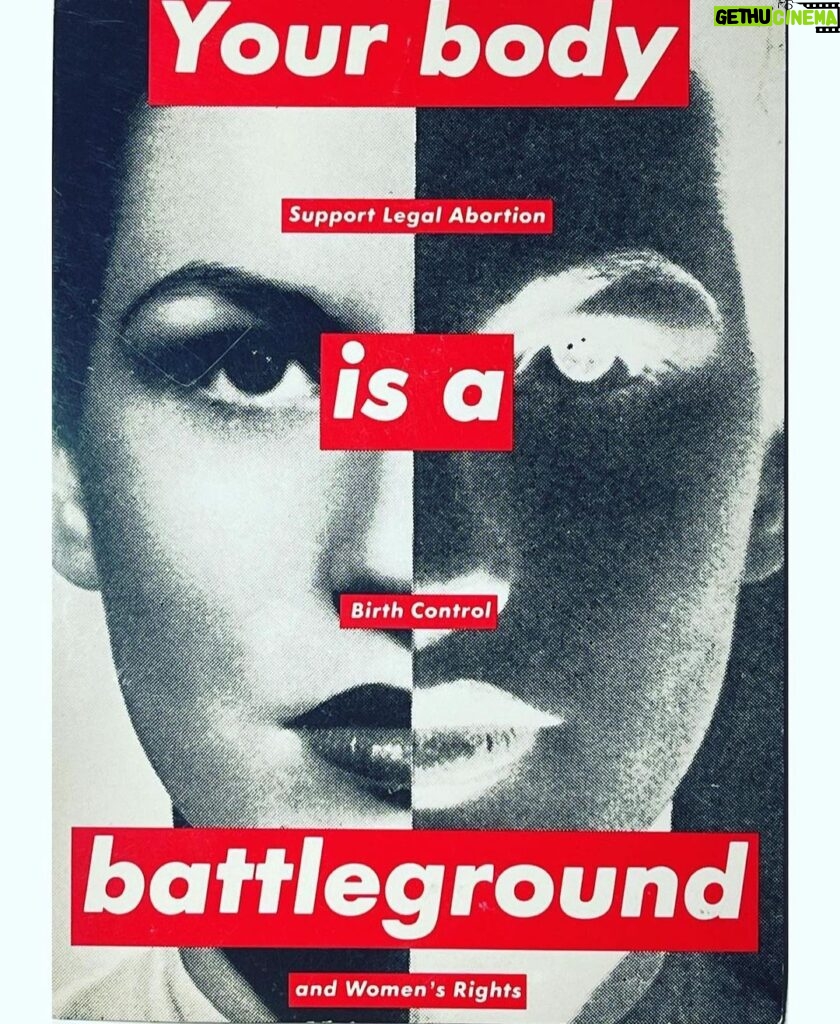 Elizabeth Chai Vasarhelyi Instagram - Is this really happening….??!! I’m drowning in horror, disappointment, and disbelief but it is happening right now and we have to make our voices heard here at home NOW. Repost @eugonline and so many more. Are we really obsessing about the met? I love the met but today is a tough one there is so much at stake. #roevwade