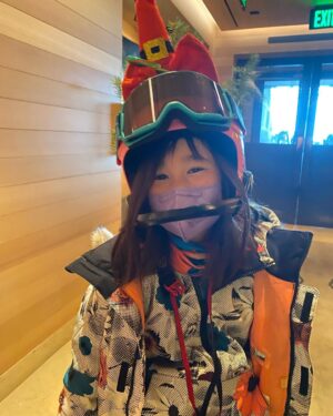 Elizabeth Chai Vasarhelyi Instagram - Happy Holidays friends. Crazy times but hopefully also some time where we can all share special moments with our closest. Parents / everyone really if you need a movie to watch with kids or friends or family consider @therescuefilm available on @disneyplus it’s rated PG and a much needed reminder of the good we are capable of and what connects us opposed to what separates. Happy holidays all be safe and well. Love, chai