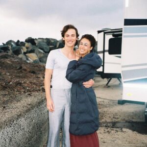Ella-Rae Smith Instagram - Queen Sareth of Cloud Dominion ☁️💫💜
Such a privilege to enter the wonderful world of @appletv Foundation and spend the best part of a year floating around in beautiful dresses with glitter on my face. Biggest love and gratitude to the hundreds of talented people who worked on season two - and of course, biggest thanks to @davidsgoyer for creating such a terrific character and choosing me to play her. ✨