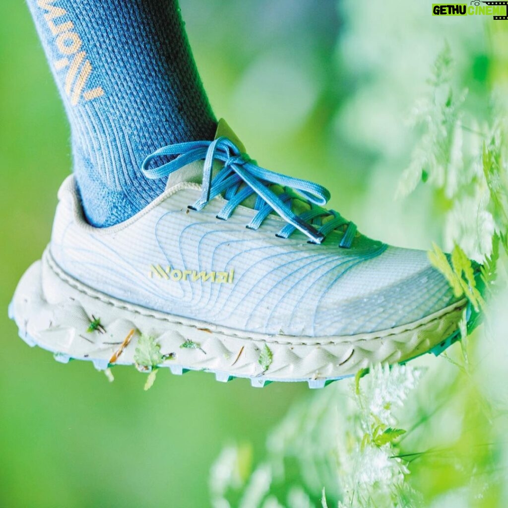 Emelie Forsberg Instagram - Tomir's new colour: Sand! Our most versatile and durable shoe has now the colour of our origins: Mallorca. A unisex shoe that, in every step, reminds us of the gold and ochre of the land and the crystalline blue of the sea. A shoe that breathes nature so that you can do the same. “I love to use Tomir on a mountain day, when it´s a mix of running on a trail, a bit off bushwacking, and some scrambling. The grip and stiffnes is great for that!” - Emelie Forsberg Have your tried the Tomir shoes? Let us know what do you think in the comments. Discover its full story and all its features in our link in the bio. Available on nnormal.com and selected stores. #NNormalTomir #Yourpathnotrace 📸 @marvin.leuvrey