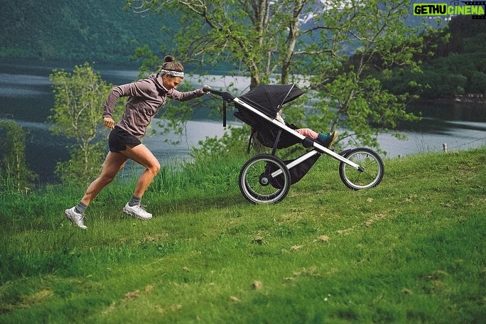 Emelie Forsberg Instagram - The benefits of running with a stroller? 1 for me; To bring my little ones! Since my little girls where a couple of months they have been joining me on some runs. I think because I'm so happy to bring them along, and that I do it pretty often so they are used, they love to be in the stroller. We often talk about what we see, or they just take a little rest. ❤ To bring snack can be a lifesaver too especially if they are not used to go in the stroller! #bringyourlife @thule_family