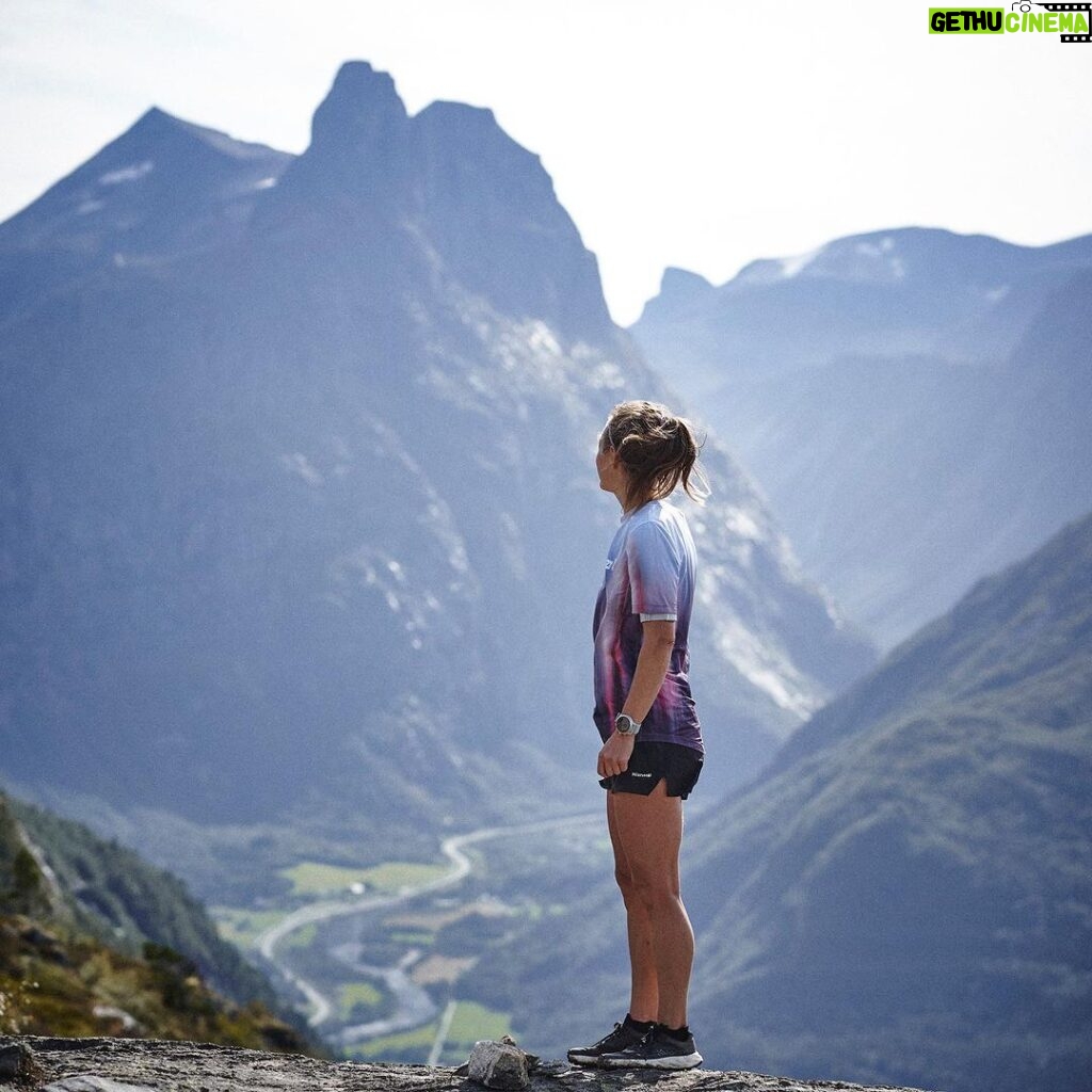 Emelie Forsberg Instagram - Soaking up some home time, mountain time and time to reflect. I love this summer that have been, my goals to work more on my flat running, and if I look to that, I feel proud of the work and where it has taken me. The journey is the goal here, and I truly love every hard step. The races I choosed didn't end as I hoped, but there are good explanations, not excuses! I can be hard on myself but I would never to a friend, so I'm giving that to myself now too. I'm thankful for all your messages, they too encourage me to look ahead. I'm so excited for what's ahead even though I want every day to be twice as long. It's a good feeling ❤ 📷 @smamaj ⭐