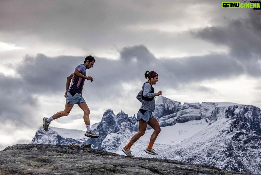 Emelie Forsberg Instagram - The inbetween season- When summer season and races are memories and next races and goals still outlining. The unknown is exciting, but what I do know is that I want to focus more on local races and goals around home. The athlete in me is still curious! 📸 @matti_bernitz