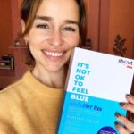 Emilia Clarke Instagram - ERRRRYONE. This book is important. Not just because yours truly wrote down some home truths in it, but because in reading everyone else’s stories of overcoming pain I felt a million times better for being human. @scarcurtis (🧚‍♂️💙) is the true genius behind this collection of words from 74 incredible voices such as @lenadunham my spiritual guide Dame Emma Thompson @elizabday @fearnecotton @samsmith and many many more. I promise nothing but good feelings upon reading, and pages and pages of them. Oh and by the way....ITS OK TO FEEL BLUE. 👊🤝🙌 #itsoktofeelblue #💙 #scarlettisthetrueOG #keepfeeling #keepreadingpeople