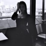 Emily Ratajkowski Instagram - i do love you paris @adrianmartinn