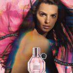 Emily Ratajkowski Instagram - The new era of Flowerbomb is here! Honored to be the face of this iconic fragrance. Thank you! @viktorandrolf @viktorandrolf_fragrances #ViktorandRolf #ViktorandRolfFragrances #Flowerbomb  Photography by @inezandvinoodh Make-up by @lisabutlermua Hair by @jamespecis Post Production by @stereohorseinc