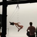 Emily Ratajkowski Instagram - I do my own stunts 😎 @torso.solutions