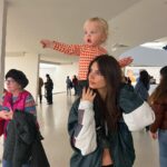 Emily Ratajkowski Instagram - ❤️‍🔥☔️🚊🖼️🫶 Guggenheim Museum