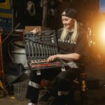 Emma Kimiläinen Instagram - Mainos @raskoneoy - Työkalupakin ARVONTA ON PÄÄTTYNYT! Kävin Raskoneella muutama viikko sitten yhden päivän duunissa ja huomasin, että tarkka työ vaatii hyvät työkalut onnistuakseen! Raskoneella työkalut on luonnollisesti huippukunnossa ja tärkeä osa sujuvaa työtä, ja siksi halutaan tarjota jollekin teistä mahdollisuus voittaa tämä upea ja monipuolinen, 93-osainen Wurth työkalusalkku arjen puuhasteluihin tai todelliseen työntekoon! Jos juuri sinä tai sun tuttusi olisi vailla päivitystä työkaluihin, voit osallistua tähän arvontaan seuraavanlaisesti: 1. Ota @raskoneoy seurantaan 2. Kommentoi itse jotain tai tägää kaveri joka tarvitsisi uuden työkalupakin. 93-osaisen Wurth työkalusalkun (arvo 370€) arvonta suoritetaan viikon kuluttua maanantaina 9.10 ja voittajalle ilmoitetaan erikseen yksityisviestillä. (Instagram ei ole osallisena arvonnassa). #raskone #intohimollajataidolla