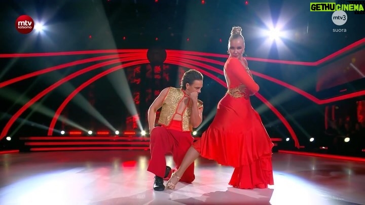 Emma Kimiläinen Instagram - Tanssii Tähtien Kanssa Live 9.✨ Paso Doble 💃🔥🕺 🎼 Queen - Another One Bites The Dust #mtvttk