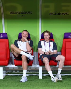 Erling Haaland Instagram - 🤝