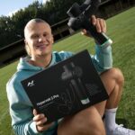 Erling Haaland Instagram - ⚡️Your chance to win one of my favorite recovery tools, the Hypervolt 2 Pro by @hyperice. Step 1: Follow @hyperice. Step 2: Tag your training mate in the comments below.