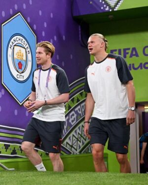 Erling Haaland Instagram - 🤝