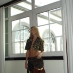 Ester Expósito Instagram - @etro
