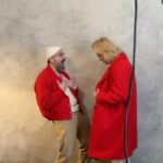 Ester Geislerová Instagram - Making of @mojepsychologie s Honzou @ganapatijan & @melpamene ! LEDEN 2024❤️☃️❄️🫂🕊️🫀 Rozhovor o Terapii sdílením, podcadtu, ezošmejdech, naší sinergii a nefunkční astrologii! Máte se na co těšit! . . Foto @davidtureckyphotography Make up @hristinageorgievska Styling @sona.erba Rozhovor @melpamene