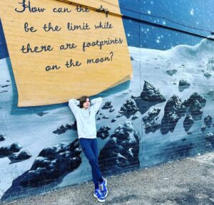 Ethan Thomas Jung Instagram - Having fun at filmmaker bootcamp this week!

“How can the sky be the limit when there are footprints on the moon?”

#filmmaker #film #screenwriter #camerawork #mural #inspiration #art #summer #camp 
#instagood #photooftheday #picoftheday #me #instadaily #instalike #igers #life #amazing #instamood #bestoftheday #model #Actorsofinstagram #actor #acting #childactor #teenactor #younghollywood #aefh #kittalent #casting