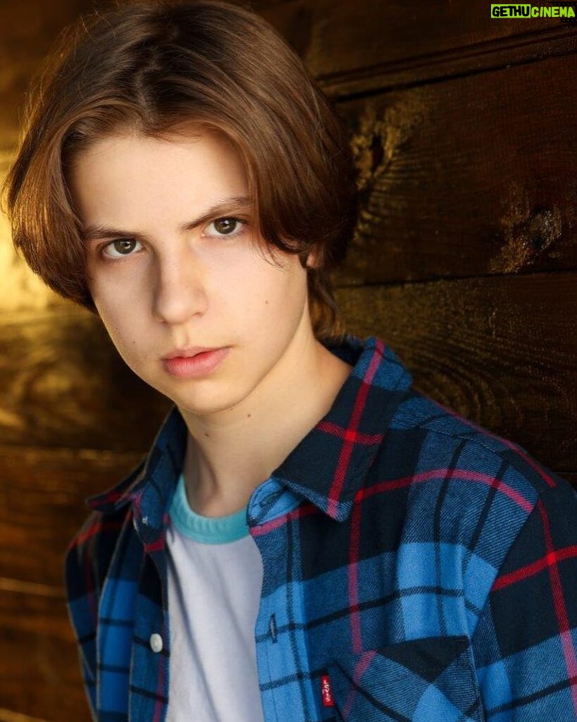 Ethan Thomas Jung Instagram - New headshot by the talented @officialabmphotography 📸 #headshot #theatrical   #instagood #photooftheday #followme #picoftheday #follow #me #instadaily #instalike #igers #life #amazing #instamood #bestoftheday #model #Actorsofinstagram #actor #acting #childactor #teenactor #younghollywood #aefh #casting #kitinternationaltalent