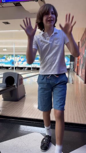 Ethan Thomas Jung Instagram - Went bowling last night on the last day of summer break. 🎳 There were some strikes and spares, but also some gutter balls 😂 #bowling #familyfun #summer #backtoschool #fun 

 
#instagood #photooftheday #followme #picoftheday #follow #me #instadaily #instalike #igers #life #amazing #instamood #bestoftheday