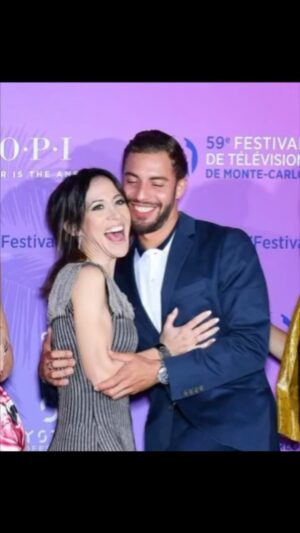 Fabienne Carat Instagram - « Ton envol laisse un vide que personne ne pourra guérir mais ton sourire et ton amour laissent une présence que personne ne peut effacer. » « Je t’aime imbécile. » Prends soin de lui là-haut, on essayera de faire aussi bien que toi pour ceux qui restent ici-bas. Alors trouve la paix 🙏🕊️ #ripmarwan #28102023