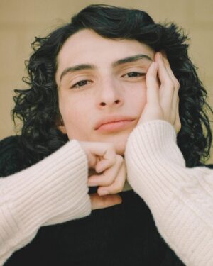 Finn Wolfhard Instagram - Thanks to everybody @sharpmagazine 🇨🇦 and the team-

Rhonda Spies: @rhondaspiesstylist 
📷Pat Martin: @patmartin__
Kata Baron: @katamakeup
Michael Li Preti: @lipreti
Michaela Wong: @mekayluhh
Noah Witt: @noahxwitt
Erin Porter Smith: @p.s.i___ 
❤️