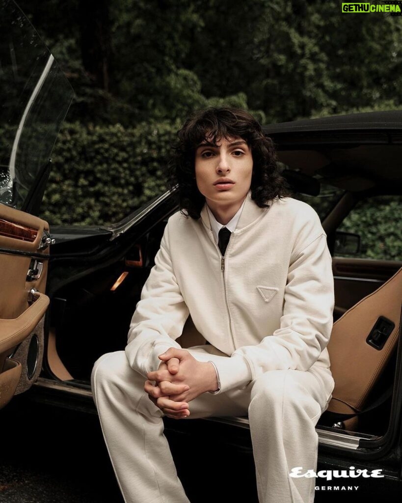 Finn Wolfhard Instagram - Vielen Dank an alle @esquiregermany!! ❤ESQUIRE • SOMMER 21 • Wieder im FLOW • ab morgen im Handel 🖤 Coverstar Finn Wolfhard (@finnwolfhardofficial) startet durch: 20 Millionen Instagram-Fans, #StrangerThings-Superstar, #Ghostbusters-Revival & Rockstar mit seiner Band #TheAubreys (@theaubreysrphun) 🖤 ESQUIRE • für #GuteTypen 🖤 📷@juankr_ • Interview @nikschuette CD @daniel_pietsch_ Styling @karobrandi & @kaimargrander Production: @wilddingostudios DP: @josh_fritts_dp Photo assist: @mikegnetile_image & @aarion_joseph PA: @thekylesmith Grooming: @blondiewoodbeauty Looks: @casablancabrand ➡ @prada ➡ @louisvuitton