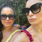 Franciely Freduzeski Instagram - Juntos a gente sobe e desce, vamos nos apoiando e dando a mão um para o outro. Assim caímos e levantamos descobrindo as belezas da natureza. Lavando a alma … E a dor? … tá aqui !! 🏆@radikal_mente @nandavaleria @bethcavalcante @trilheirosdasilva Esse Rio de Janeiro é lindo. #riodejaneiro #cachoeiradomendanha #cachoeira #fibromialgia #cura #life #love #whatalife #vida 🌸🏃🏻‍♂️🌺🧗‍♀️🏊‍♂️🧘🤸‍♂️🚲 Cachoeira Do Mendanha - RJ