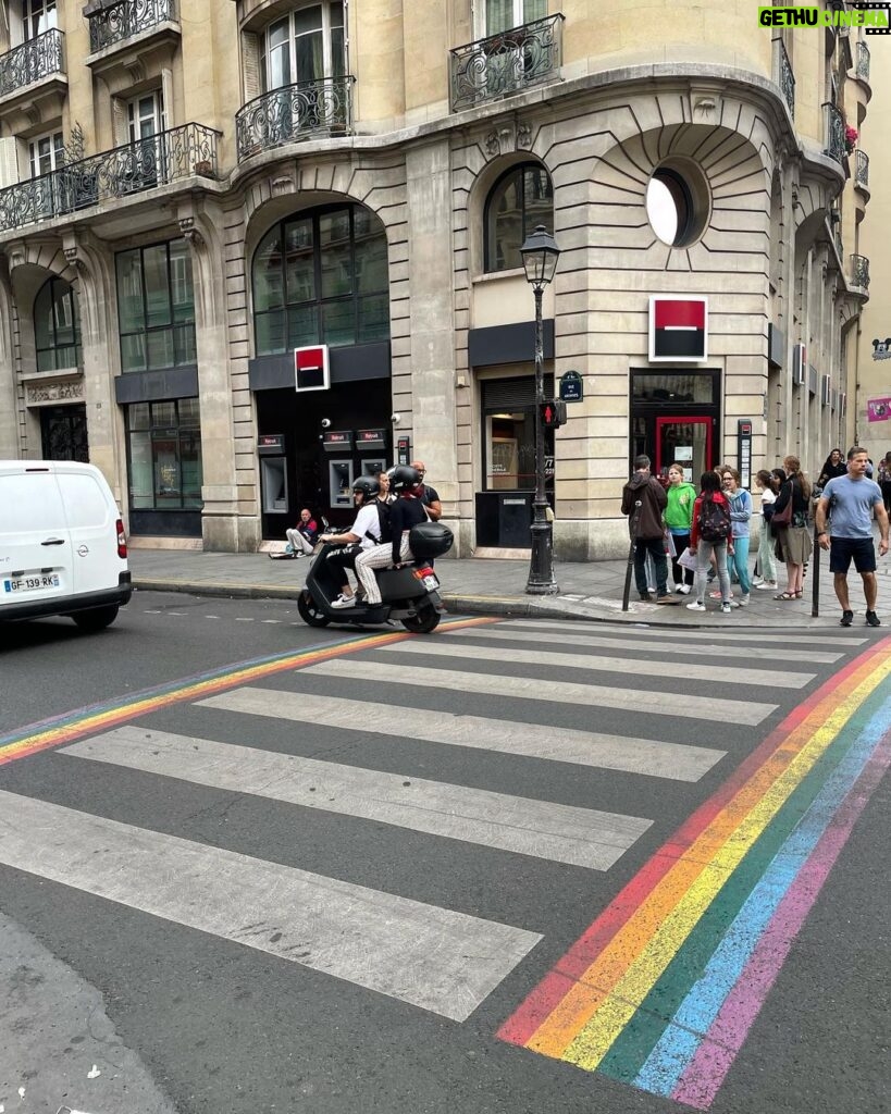Francisco Soares Instagram - au revoir, Paris ✈️ Paris, France