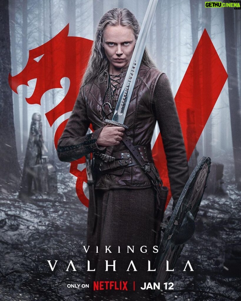 Frida Gustavsson Instagram - The day has come - Season Two of Vikings: Valhalla is finally here. It has been such a wild ride and I have so much love, gratitude and respect for everyone who has put their hard work into this. Valhalla family forever ❤ Have you started watching it yet??? 😍 @netflixvalhalla #vikingsvalhalla