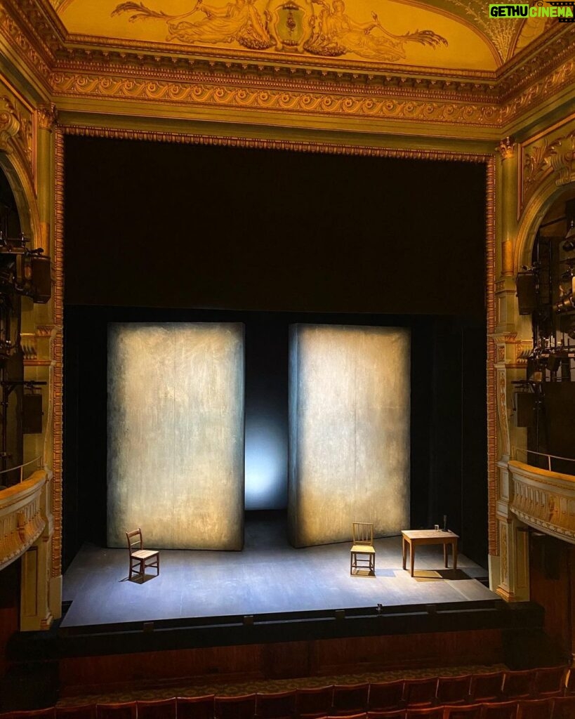 Frida Gustavsson Instagram - Had the immense pleasure to see ”Four Quarters” directed by and starring Ralph Fiennes at the Harold Pinter Theatre - adapted from TS Eliots epic poem. A true masterclass in acting and one of the most powerful theatre experiences I have ever had. Such brilliance. Go see it if you can!