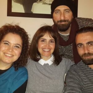 Güzin Alkan Instagram - #tbt #perşembe #kıymetli #özel #şenerşen #uğuryücel #beyoğlu #sinema #sohbet #dost #dostluk 🎈