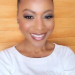 Gabrielle Dennis Instagram - It's FINALE WEEK with the season finale of The Big Door Prize on @appletv TOMORROW! So if you've been watching, get your mind ready, and for those who like to binge, it's time to get into the fun because before you know it you will have seen spoilers and season 2 will already be here lol (no I have no clue when s2 comes out 🤪) Thanks for rocking with us 🦋🦋💙💙 #TheBigDoorPrize #SeasonFinale #TuneIn #Binge #AppleTV #AppleTVplus #FinaleWeek #LetsGo