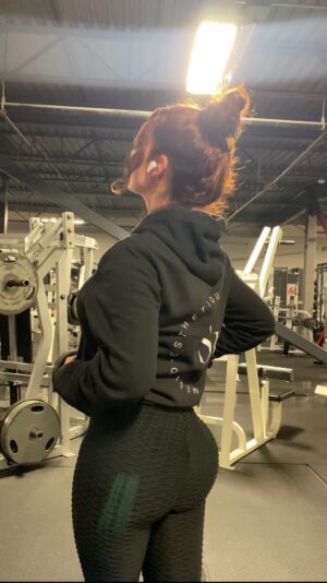 Gabrielle Marion Instagram - Mon petit peachy workout 🍑🏋🏻‍♀️