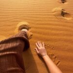 Gabrielle Marion Instagram - La dernière photo est ma pref 🥰 @sunrisepalacemerzouga Sahara Desert, Morocco