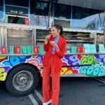 Gal Gadot Instagram - Mac on wheels 🌈 Our @allgoodles Goodles food truck event today at @pavilions on LA was too much fun! Thank you to all the amazing people who came to meet us and have some yummy mac and cheese 🧡💛💚 We had a blast! — ‏GG, Founding Partner