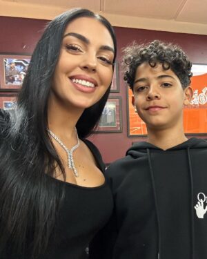Georgina Rodríguez Instagram - Mi vida 💝