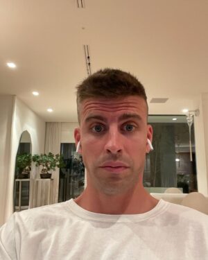 Gerard Piqué Instagram - Twitch en directo.