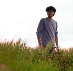 Gerardo Ravelo Instagram - azul y verde 🌾