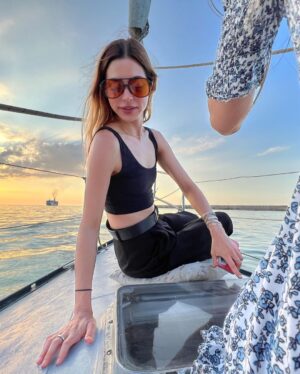 Gia Mantegna Instagram - I went on a boat and there’s so much proof