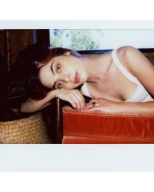 Gia Mantegna Instagram - @haleytju took these. I was going to use them to promote my movie that came out during the pandemic (which swallowed our press plans up whole)✌🏼
So now I’ll just post them to tell everyone how much I love her spirit, her brain, her heart, and to thank her for holding me up during these dark times. 
And on that note, please vote.

Thank you Haley, I love you. 🧡