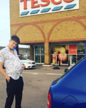 Giles Matthey Instagram - Food baby #thekooks