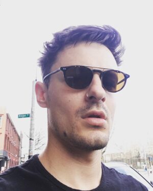 Giles Matthey Instagram - Gideon always finds hope... even in NYC. @onceabcofficial #nyc #springaling #spiritualhome #fake piercing