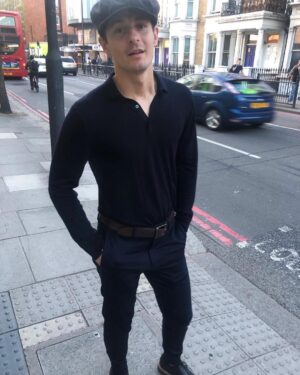 Giles Matthey Instagram - Evening London. Have a happy Easter people. X❤️❤️❤️❤️