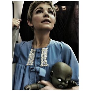 Ginnifer Goodwin Instagram - Untitled Gosh Game

Happy #Halloween, y’all.

P.S. Dear #Oncers, photograph 4 is from 2009: two thousand NINE.