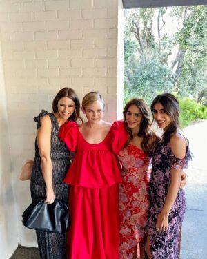 Ginnifer Goodwin Instagram - Hot dates