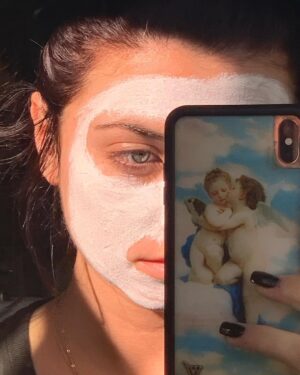 Giorgia Whigham Instagram - Take care of yoself 🌈💓