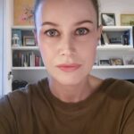 Giorgia Wurth Instagram - #RESTIAMOUMANI e facciamoci sentire. In fondo, che cos'è un oceano se non un insieme di tante piccole gocce? #stopgenocide #freepalestine @giorgiameloni @antoniotajani @ursulavonderleyen @joebiden (#genocidebiden)