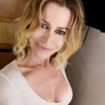 Giorgia Wurth Instagram - Attese in body, nei e pizza alle cipolle #camerini Gorizia